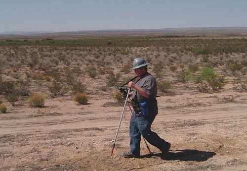 A CIS of a pipeline in West Texas is performed by a cathodic protection technician. Photo courtesy of JW’s Pipeline Integrity Services.