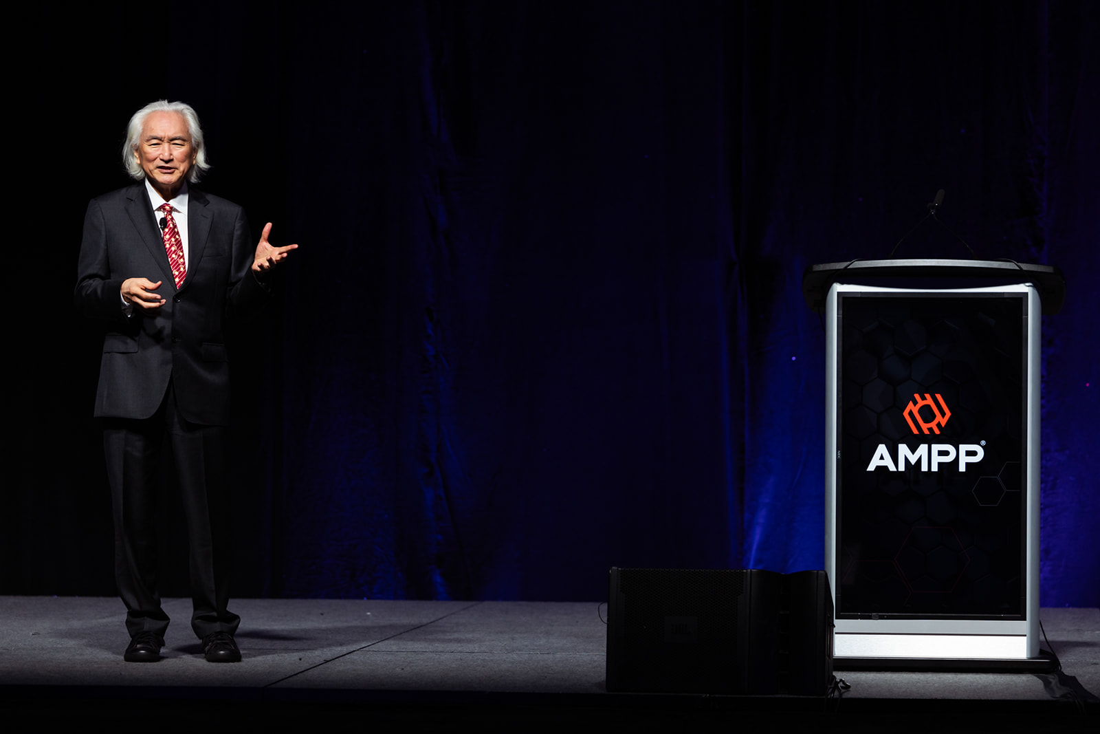 In his keynote address, Dr. Michio Kaku explained how artificial intelligence (AI) and nanotechnology could shape our industry’s future. Photo courtesy of AMPP.
